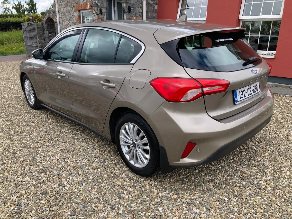 Ford Focus 2019 Diesel Auto Titanium - Image 4