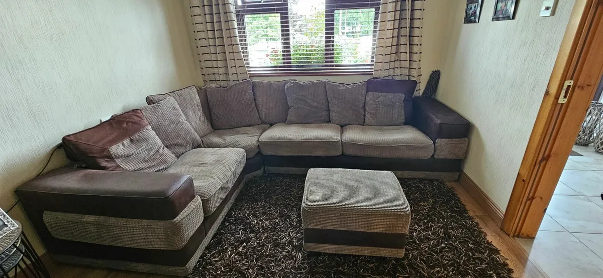 Corner Sofa - Image 1