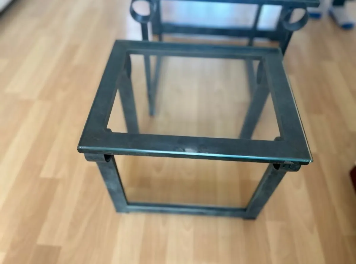 Steel frame coffee table trio - Image 3