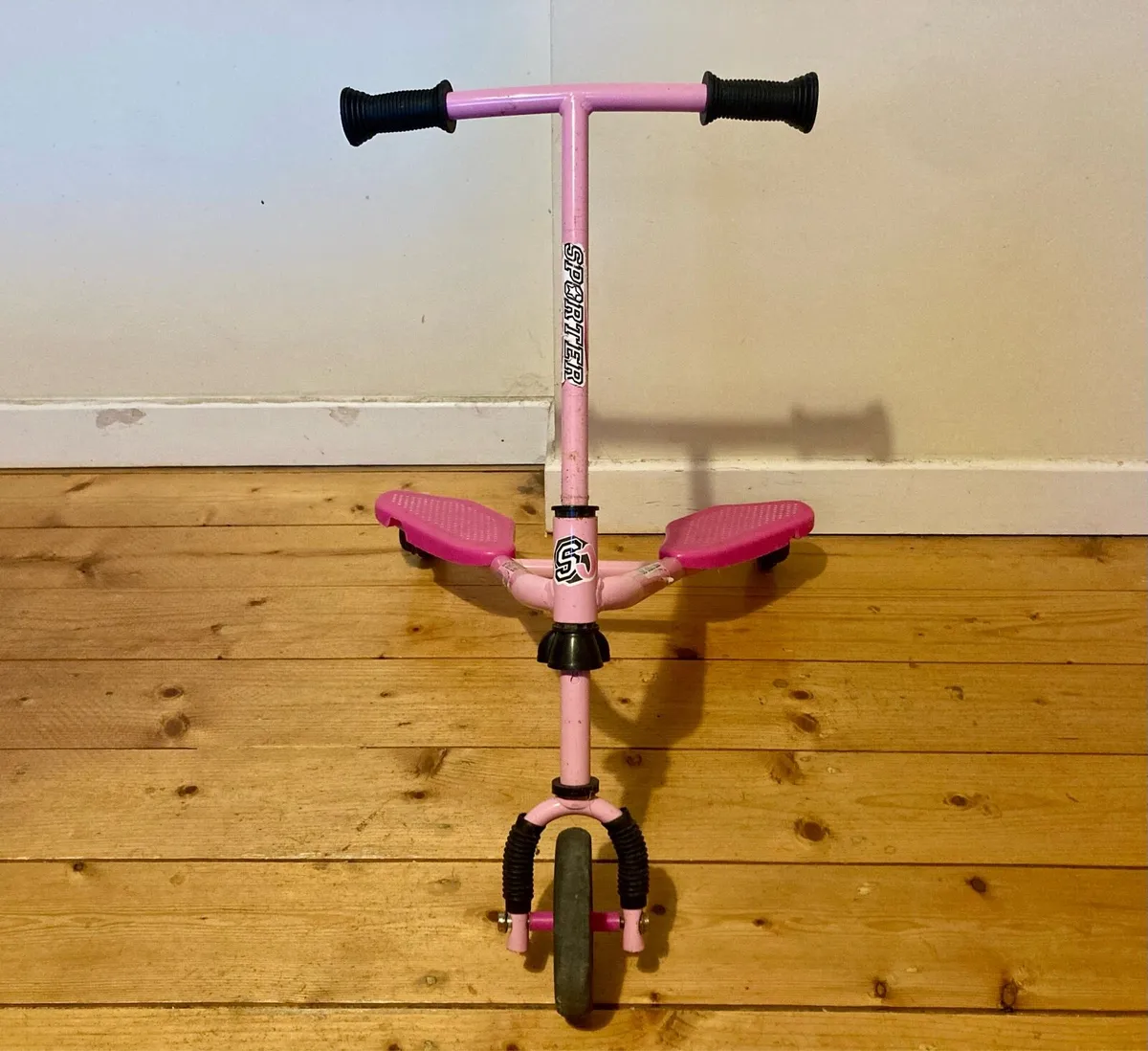 Kids Pink Flicker Scooter - Image 2