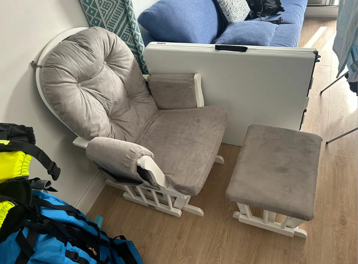Nursing Chair & Foot Rest - Image 3