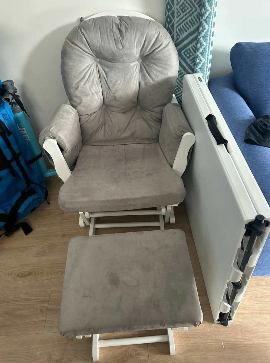 Nursing Chair & Foot Rest - Image 4