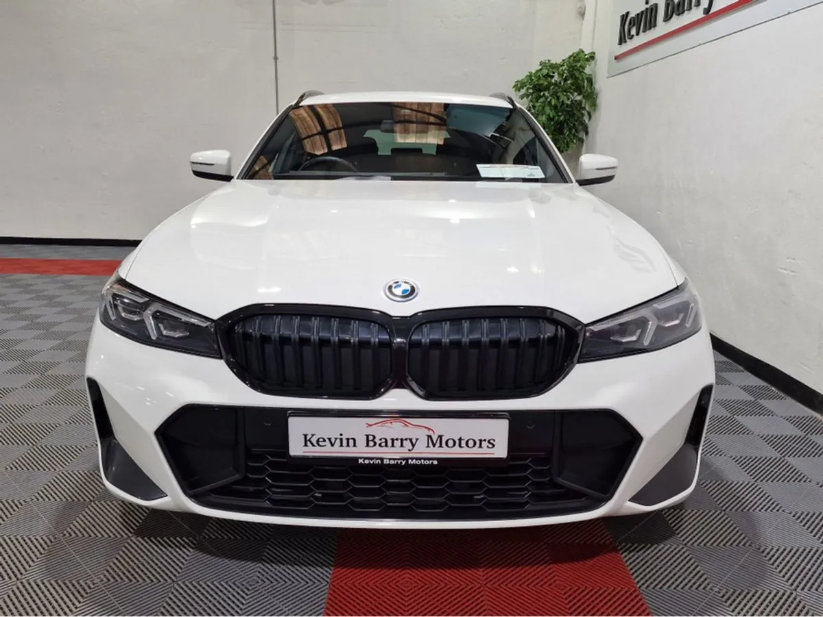 BMW 3 Series 330E Touring M Sport (pro Pack) LCI - Image 3