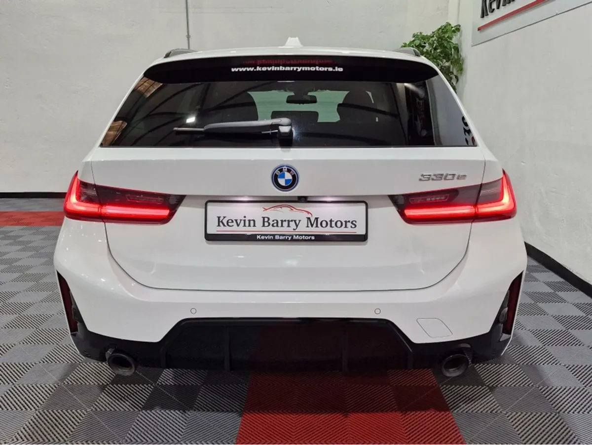 BMW 3 Series 330E Touring M Sport (pro Pack) LCI - Image 4
