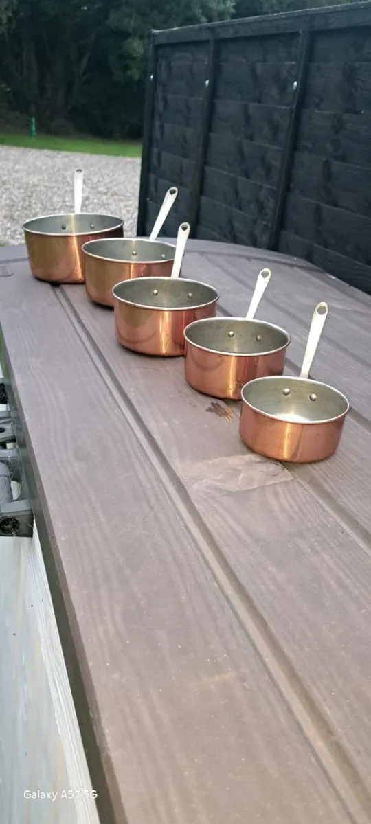 Old  brass  and copper saucepan  set - Image 2
