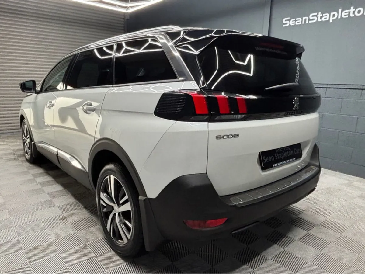 Peugeot 5008 FL Allure 1.5 Blue HDI 13 130 6.2 - Image 2