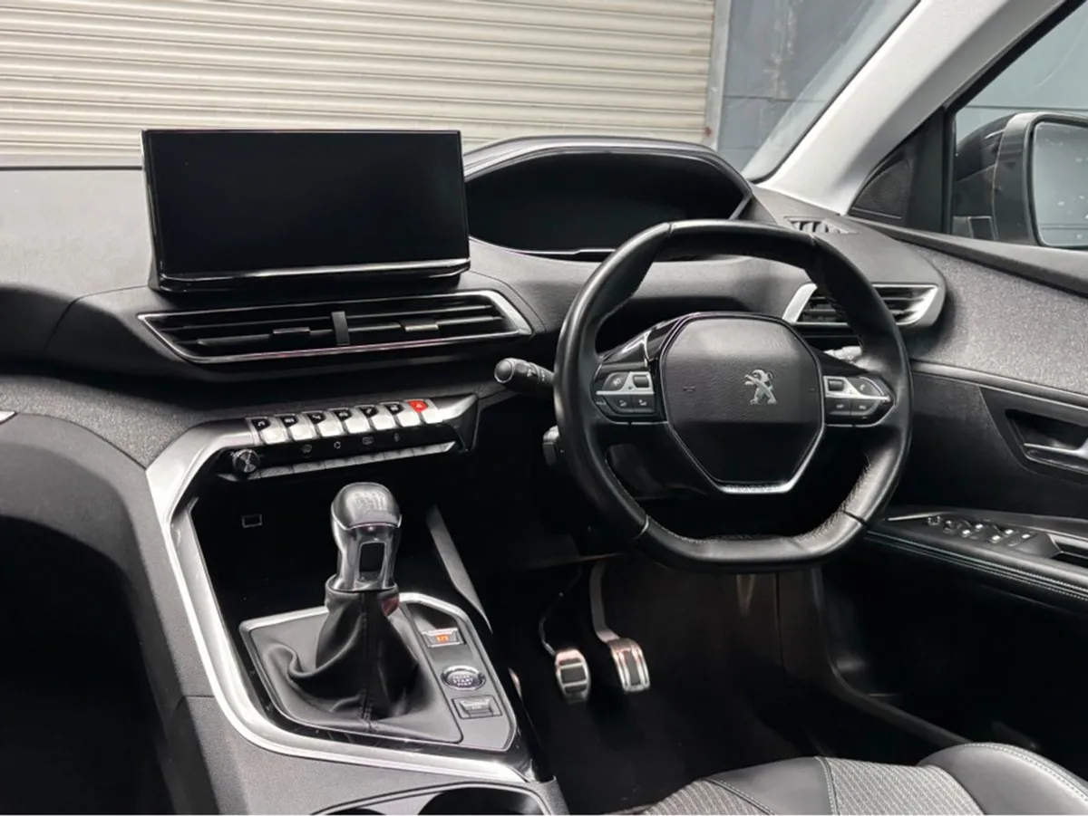 Peugeot 5008 FL Allure 1.5 Blue HDI 13 130 6.2 - Image 3