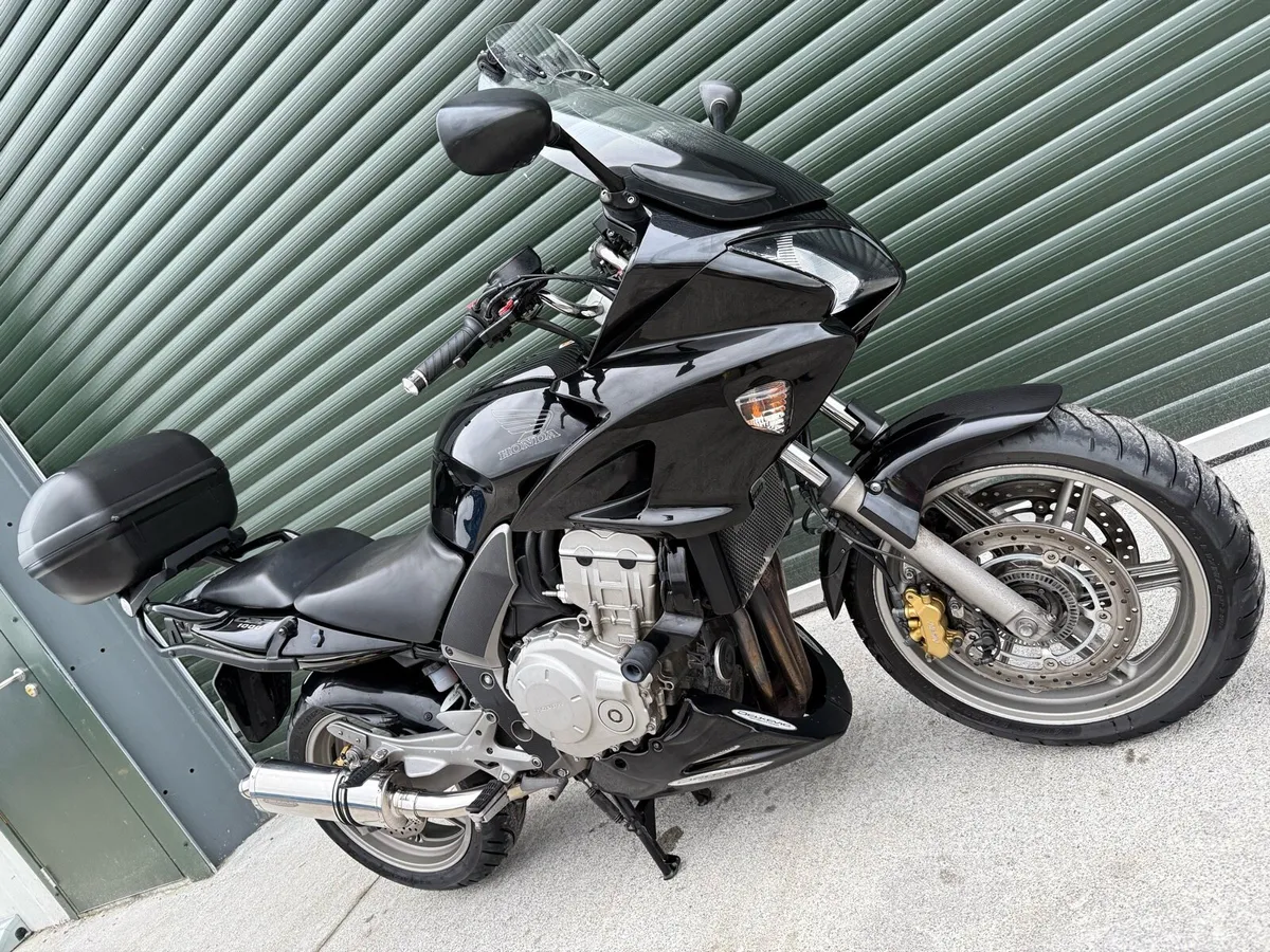 Honda CBF 1000 - Image 1