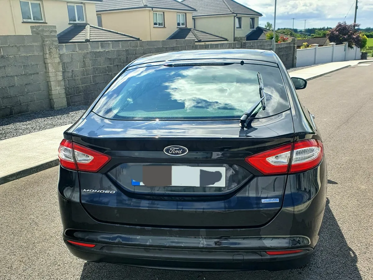 Ford Mondeo 2016 - Low Mileage - Image 2