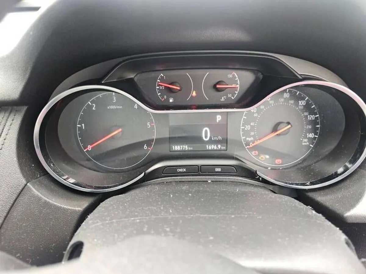 2019 Vauxhall Grandland X - Image 2