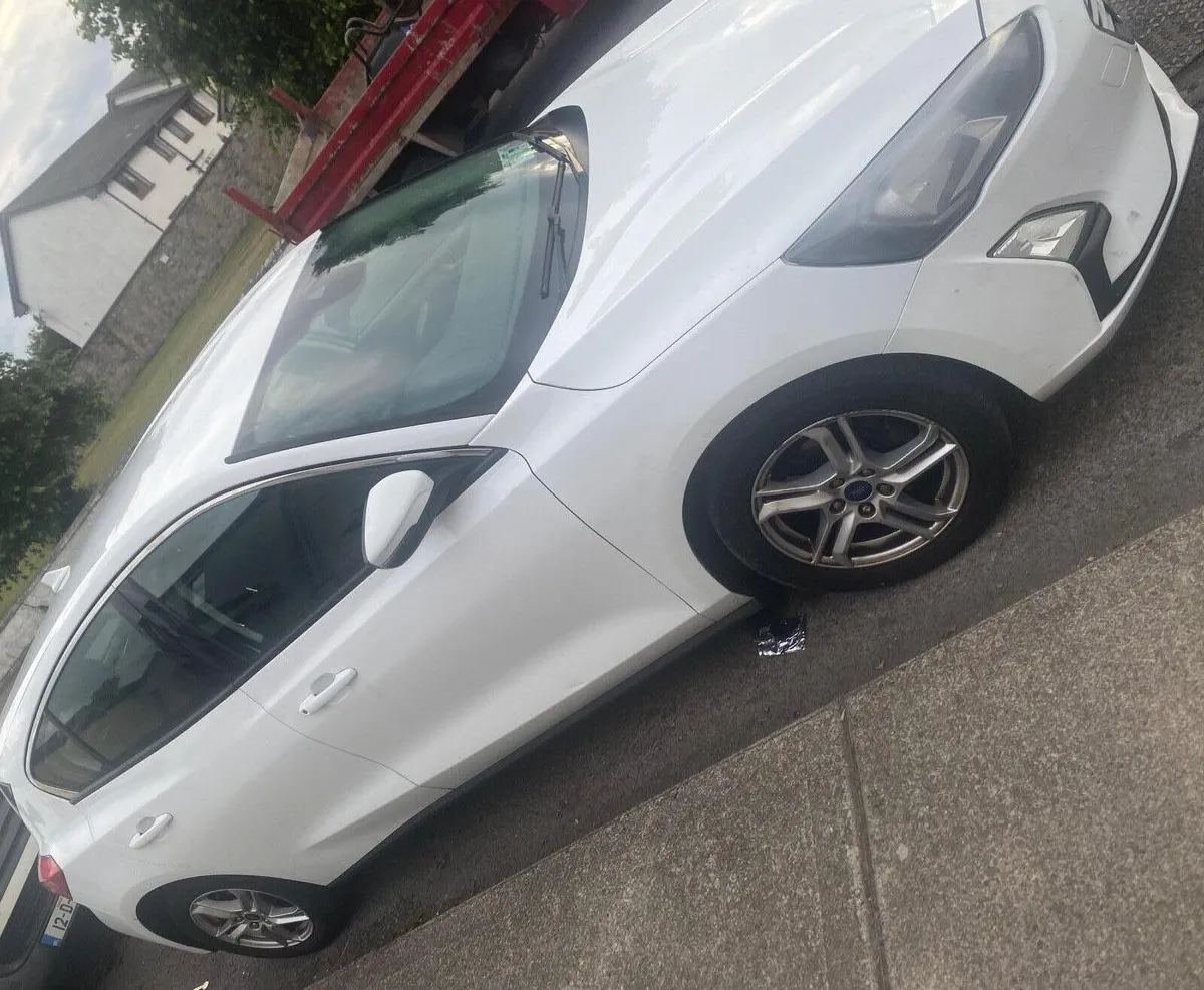 Ford Focus 2019 - Image 4