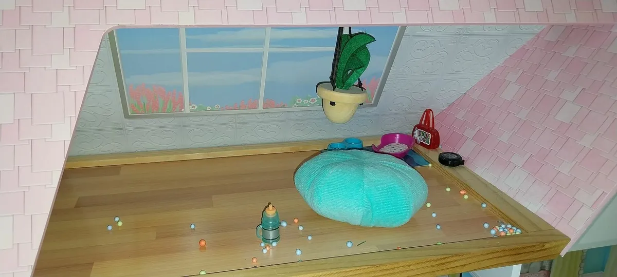 Dolls House - Image 2