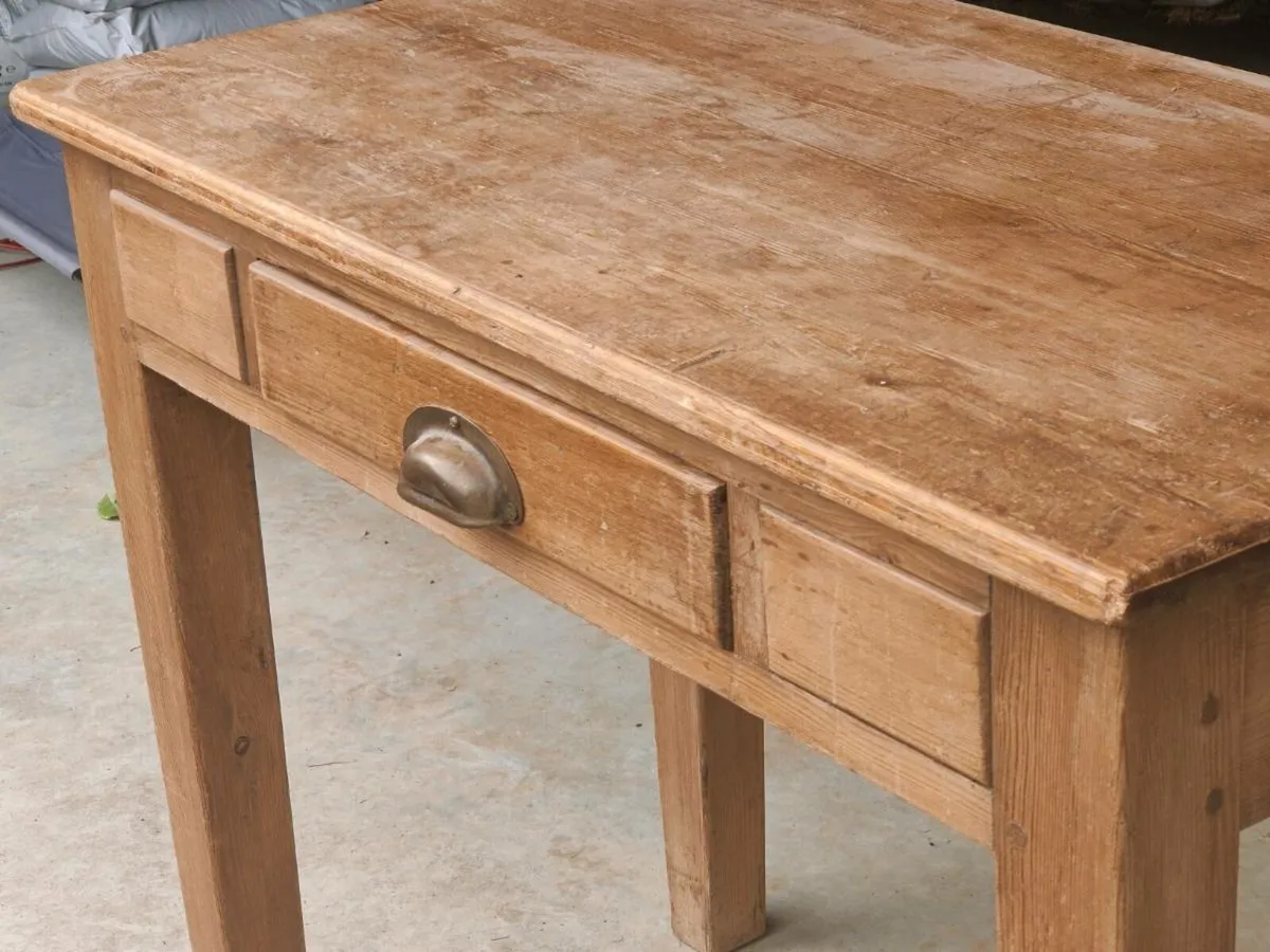 Small desk / side table - Image 3
