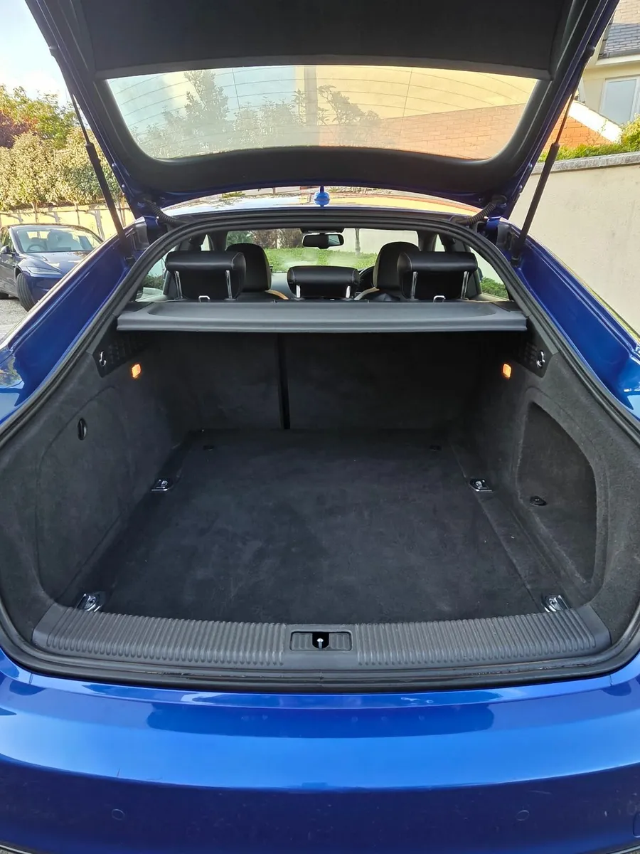 Audi A5 2016 - Image 2