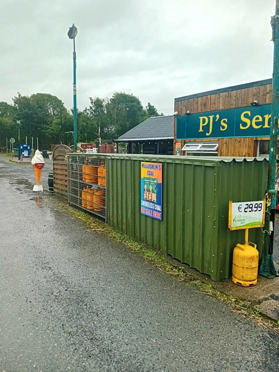 Cages for gas and coal - Image 1
