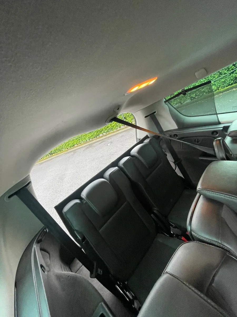 Renault Grande Scenic - Image 3