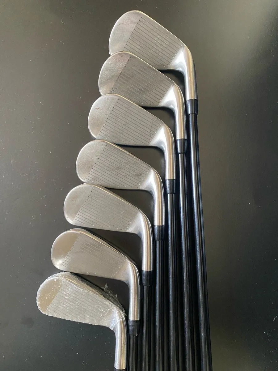 Left hand Titleist T300 Graphite - Image 2