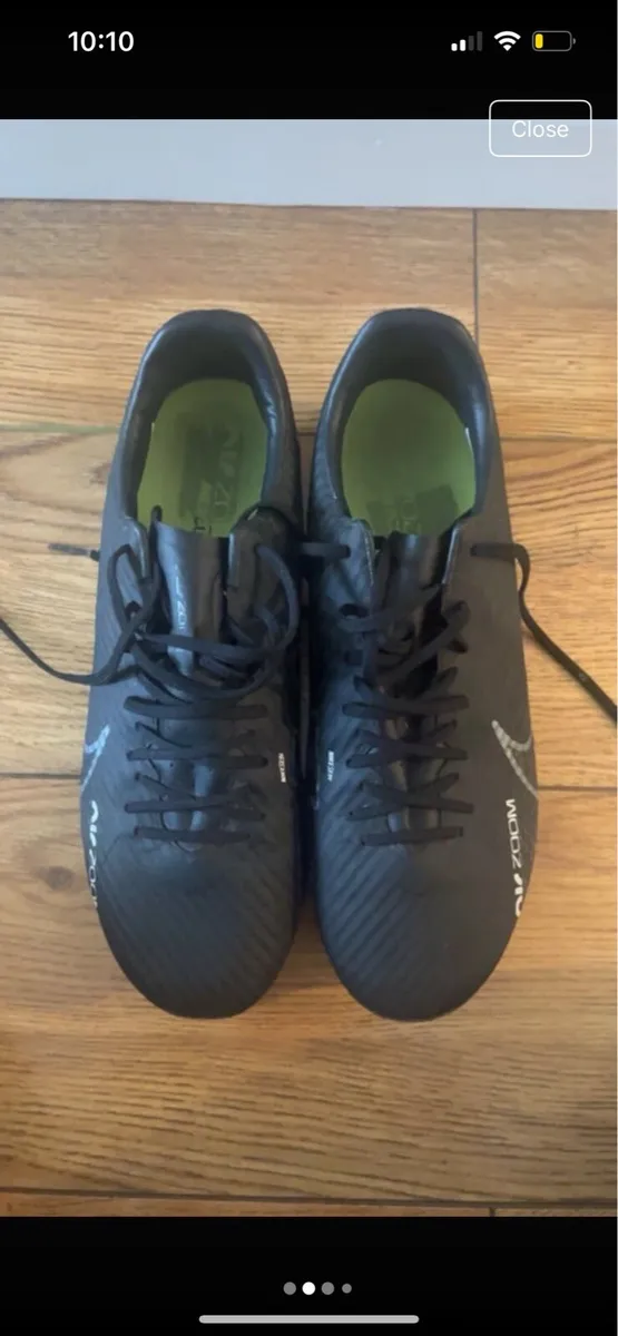 Football boots - Image 2
