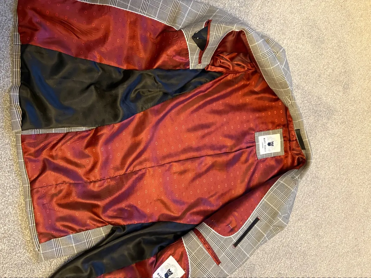 Men’s suit - Image 4
