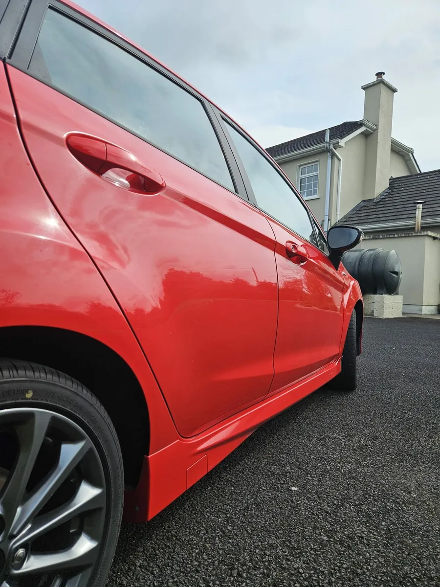 Ford Fiesta ST Line (Two Year NCT) - Image 4