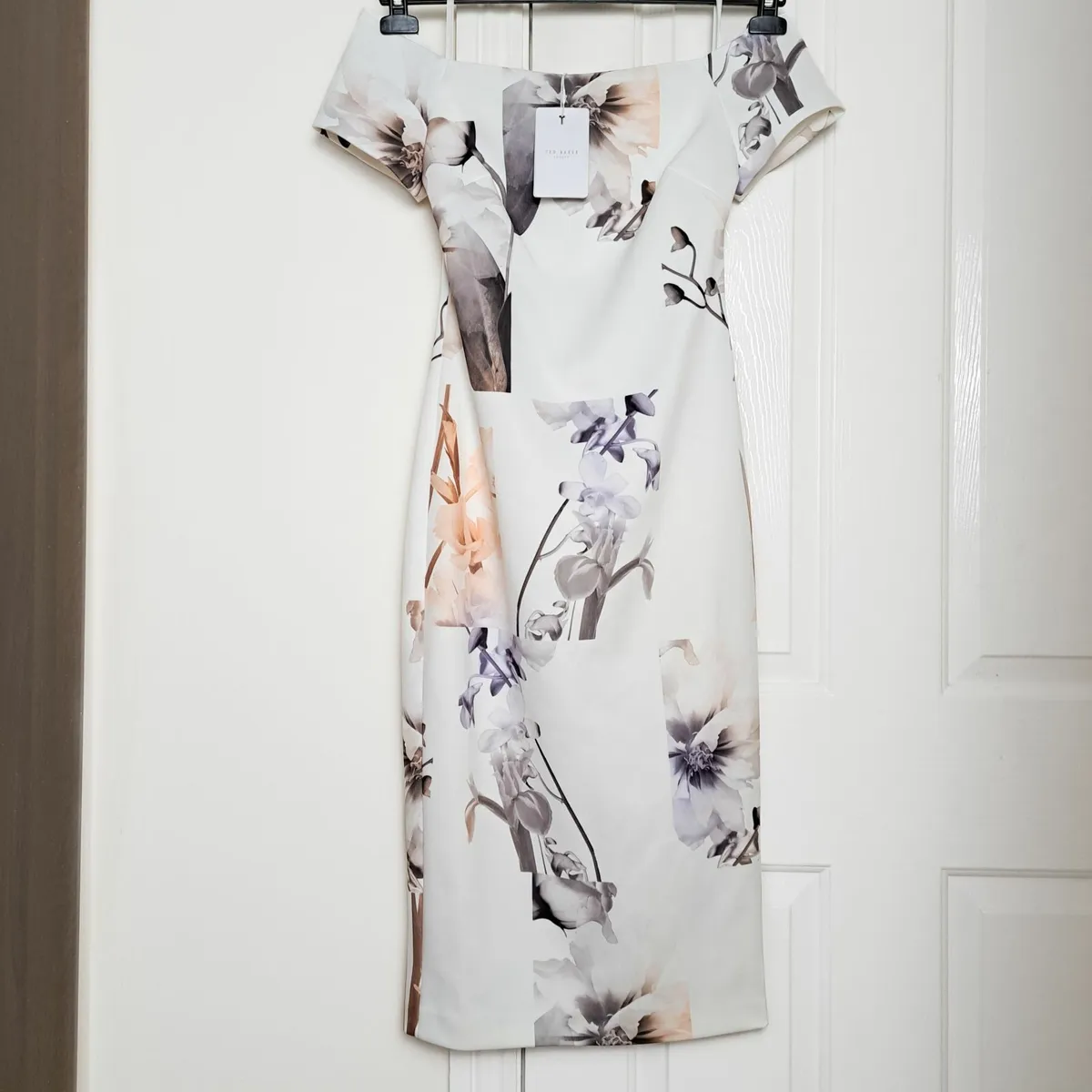 Ted Baker White Floral Bodycon Bardot Dress L - Image 1