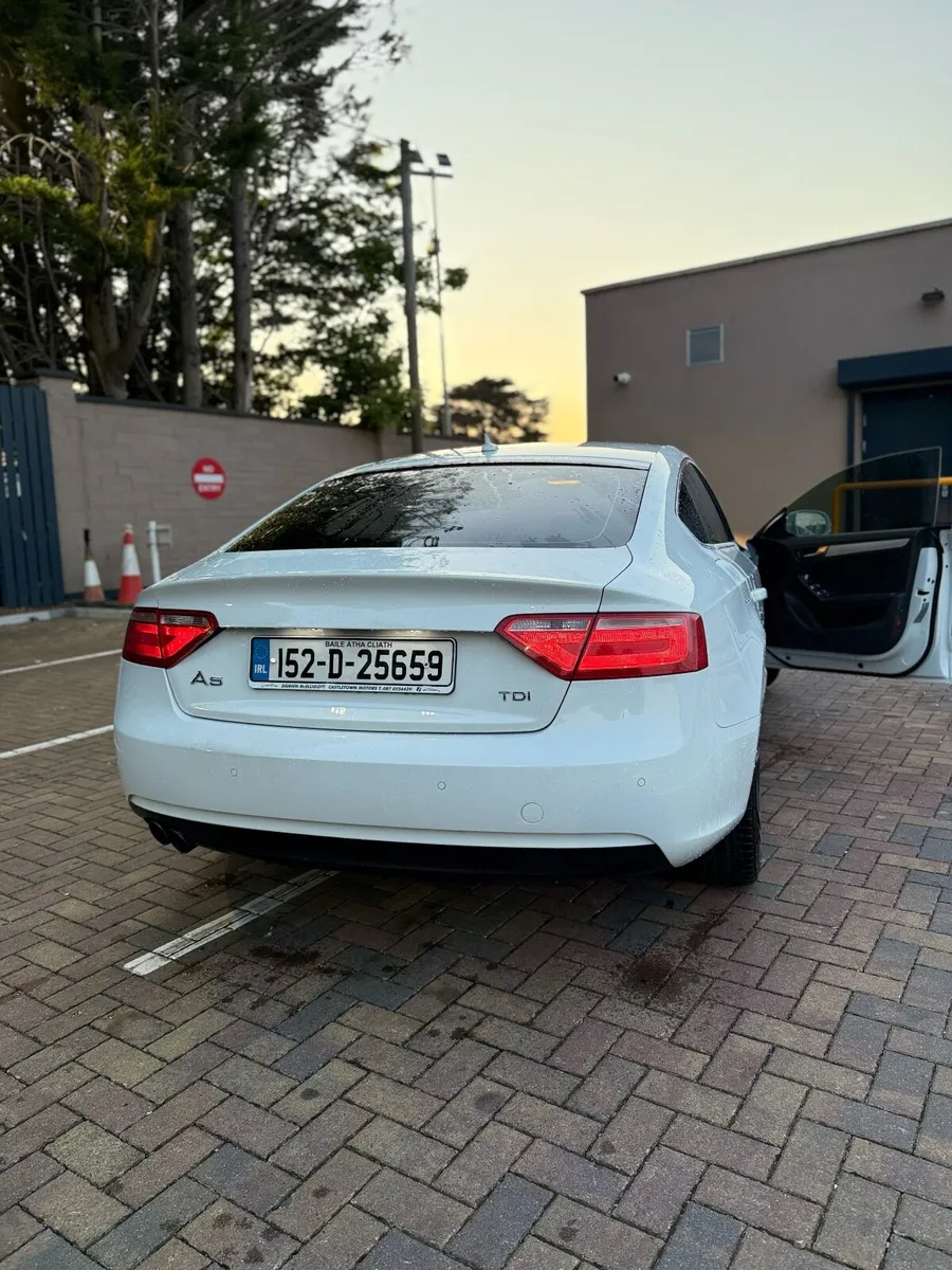 Audi A5 2015 - Image 2