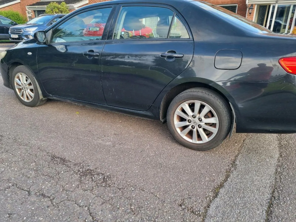 TOYOTA CORROLLA 1.4L UNLEADED - Image 2