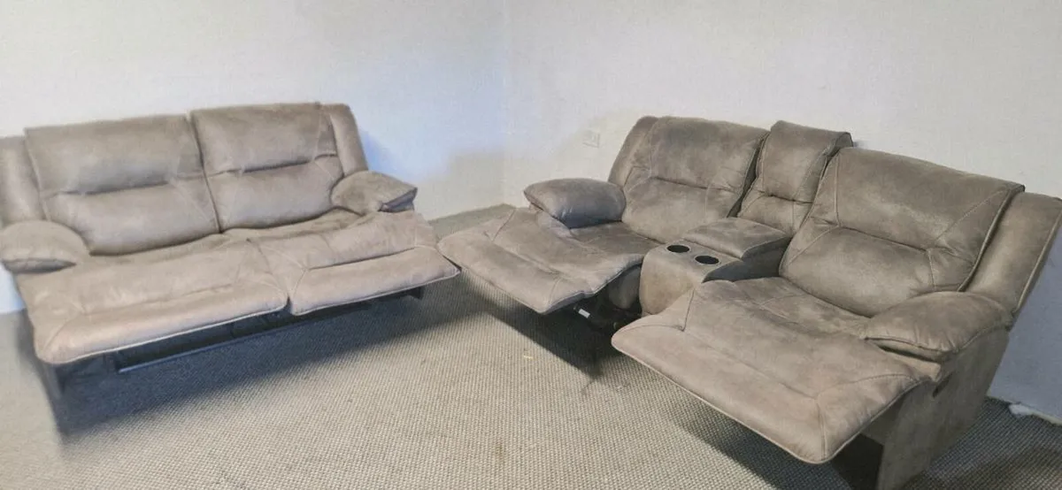 Sofas - Image 2