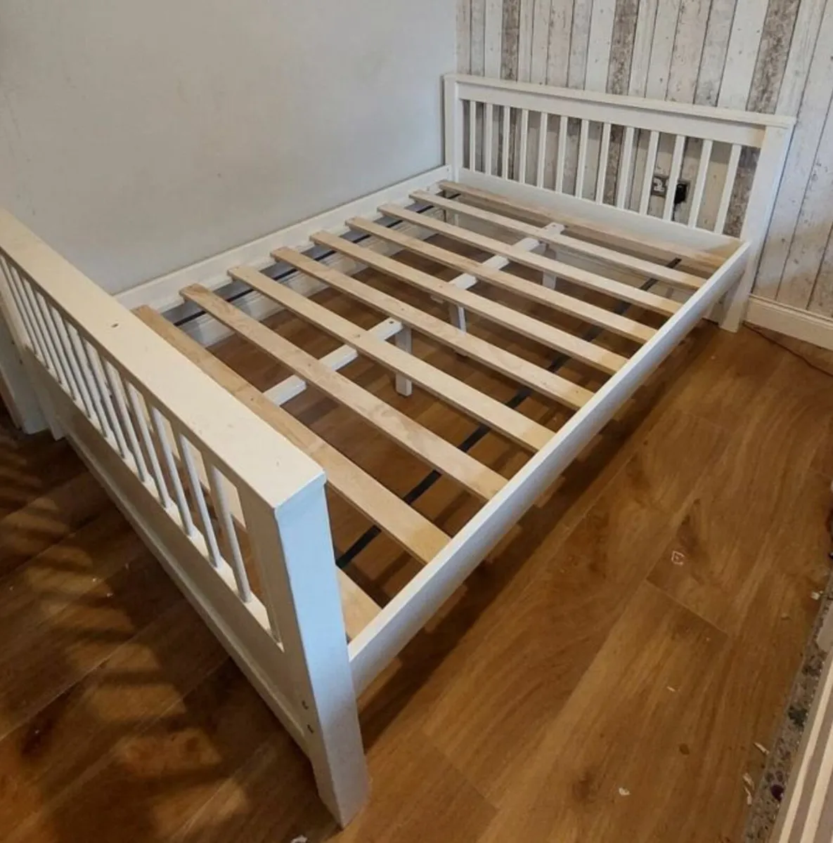 Lovely White 4 Ft 6” Solid Double Bed -Can Deliver - Image 1