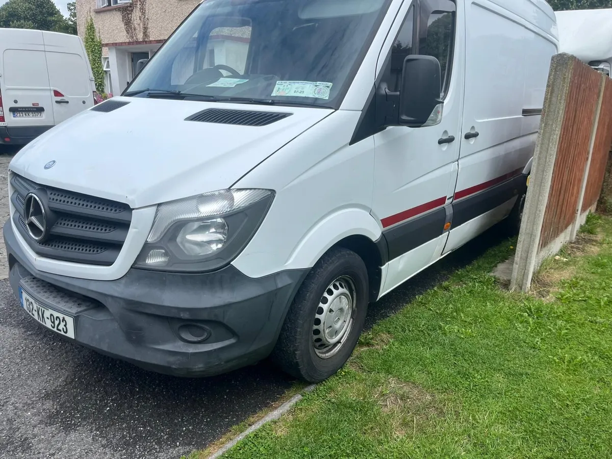 Mercedes sprinter 2013 New Cvrt - Image 1