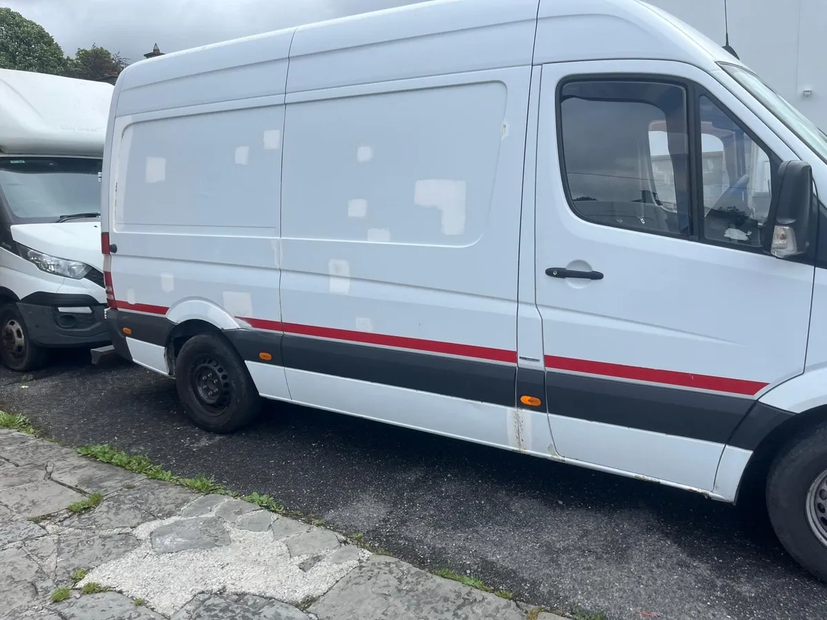 Mercedes sprinter 2013 New Cvrt - Image 2