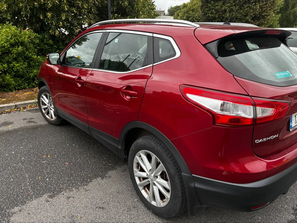€14,000 Nissan Qashqai 2017 - Image 2