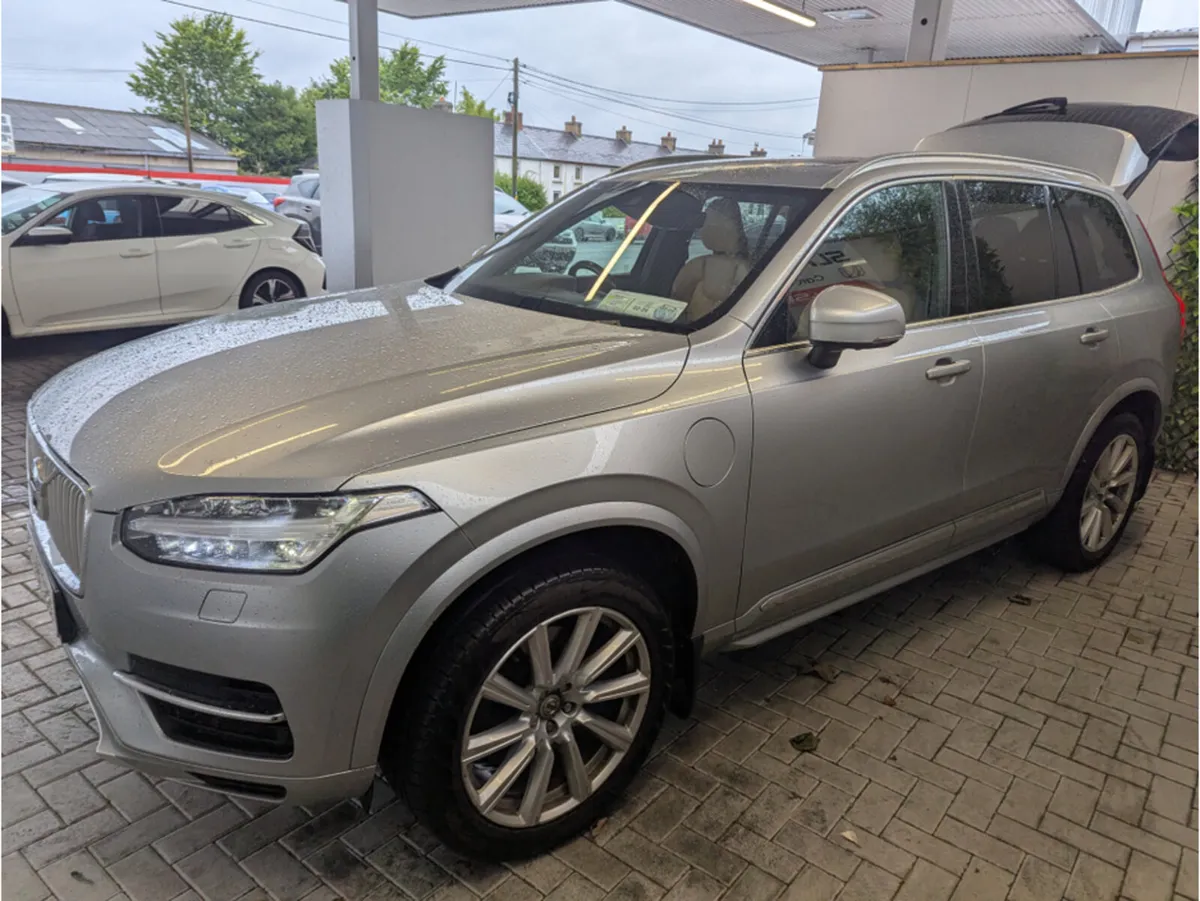 Volvo XC90 2.0 T8 INSCRIPT T-ENG AWD AUTO 5DR TWIN - Image 3