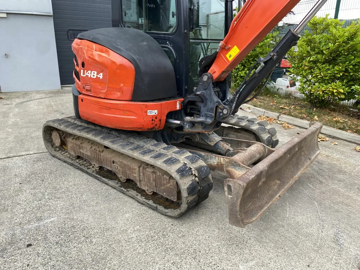 Kubota 5 ton digger - Image 3