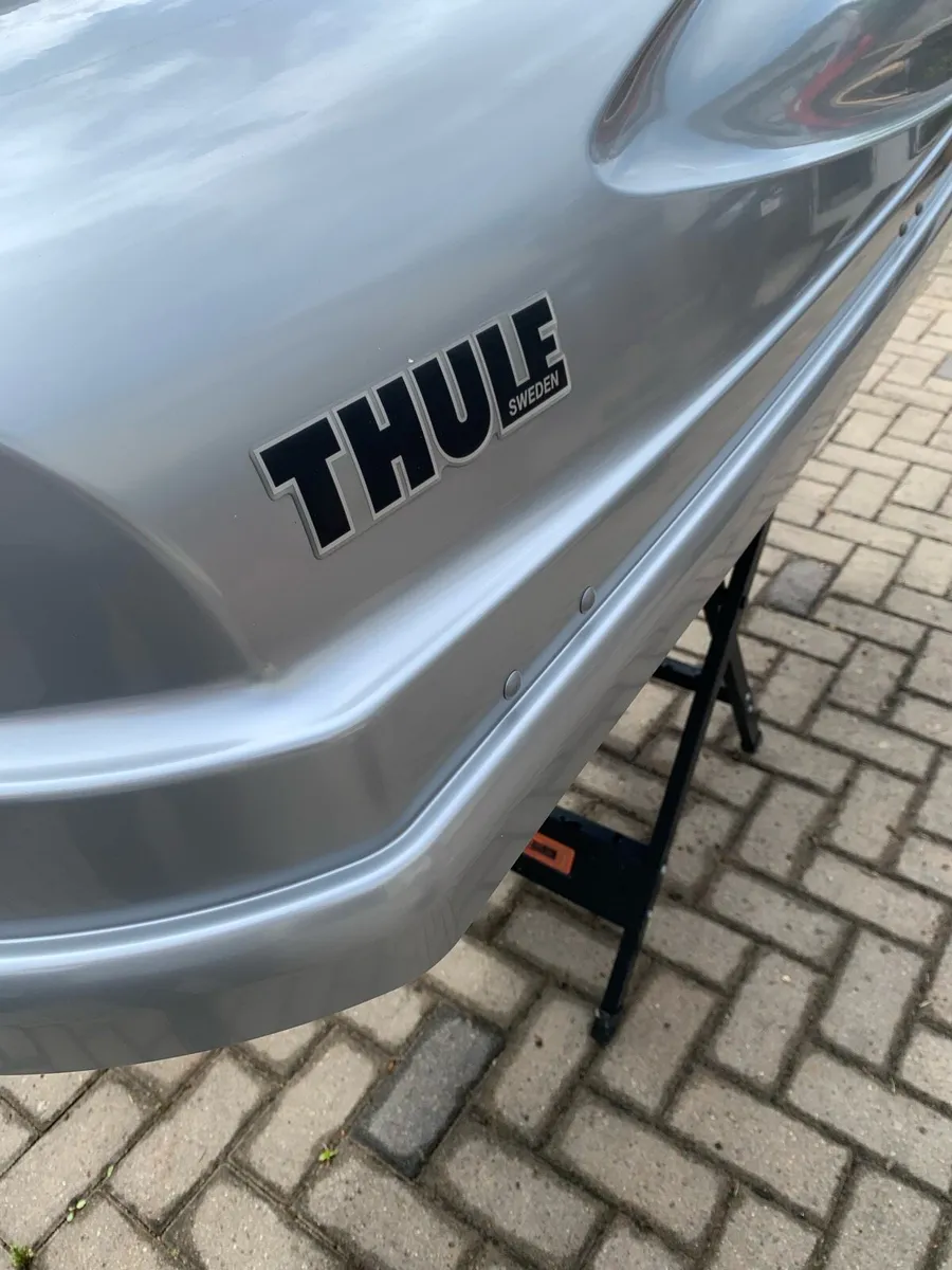 Roof box - Image 3
