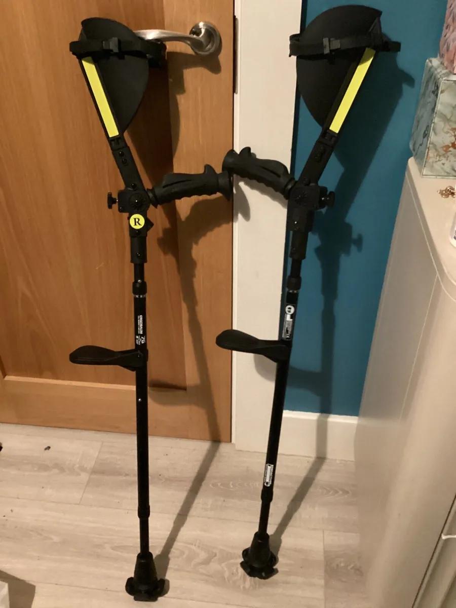 Ergobaum 7g crutches - Image 1
