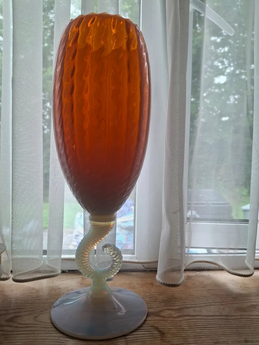 Mermaids tail orange milk glass art 1800's - Image 2