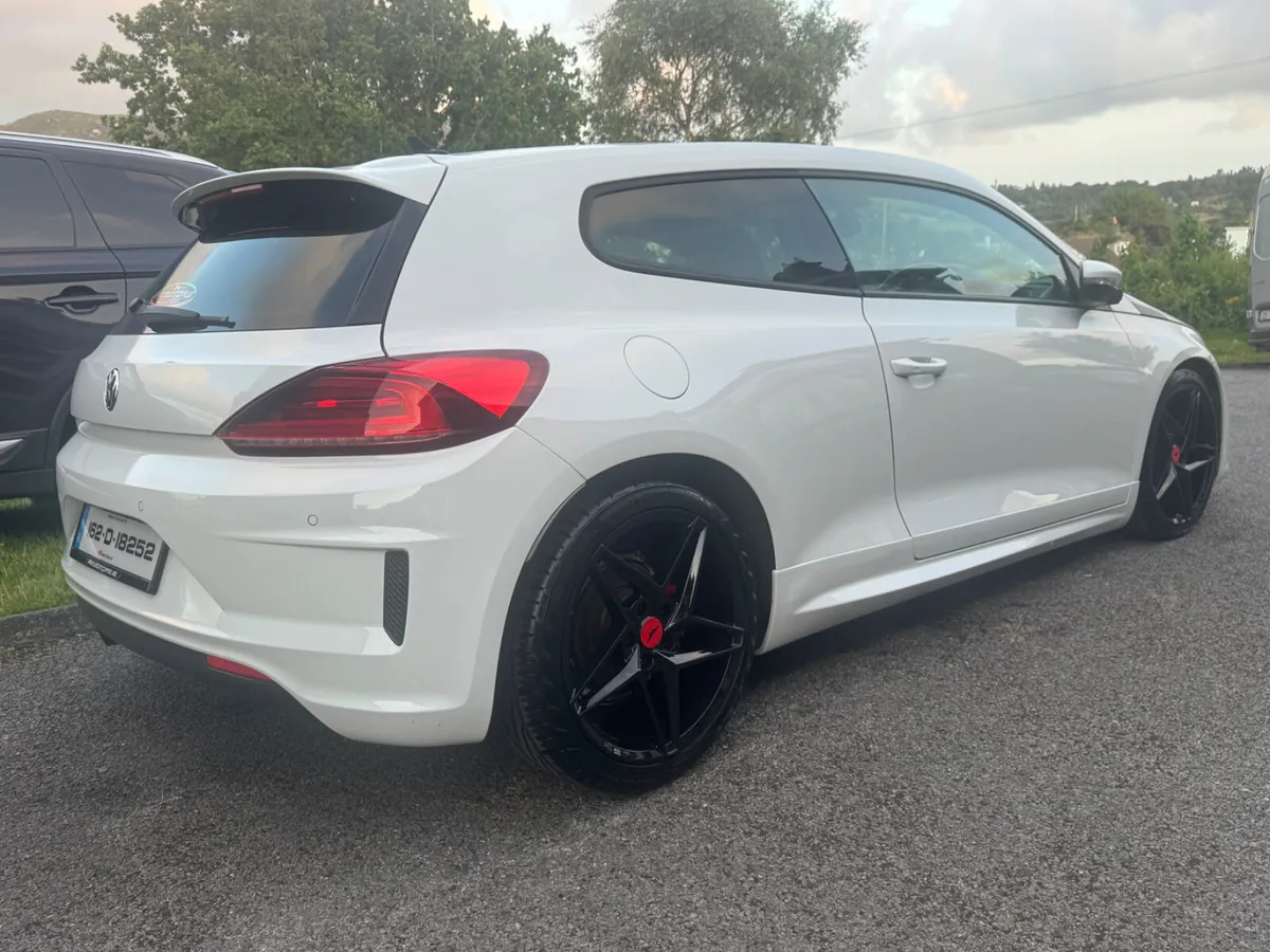 Volkswagen Scirocco 2016 2.0 tdi rline - Image 3