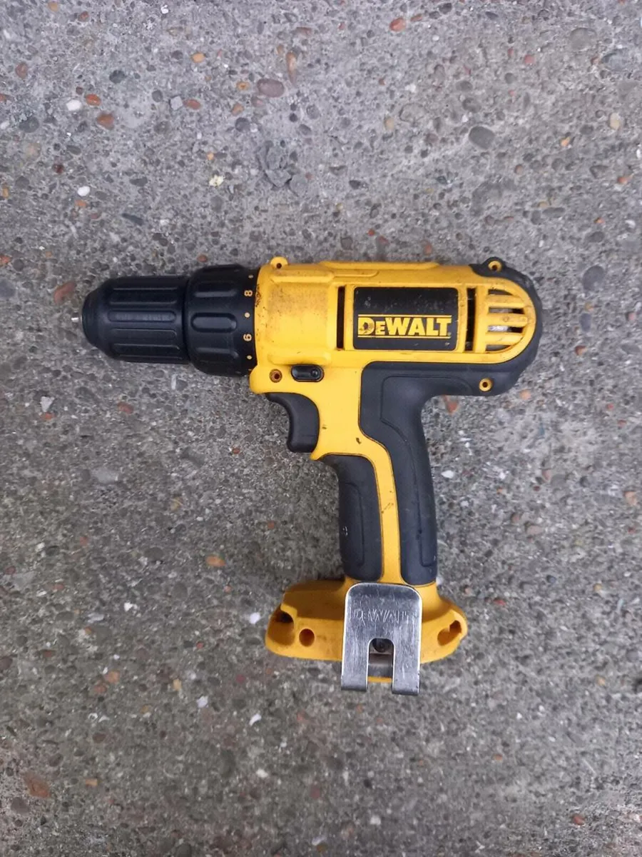 DeWalt Cordless Drill Set - Image 4