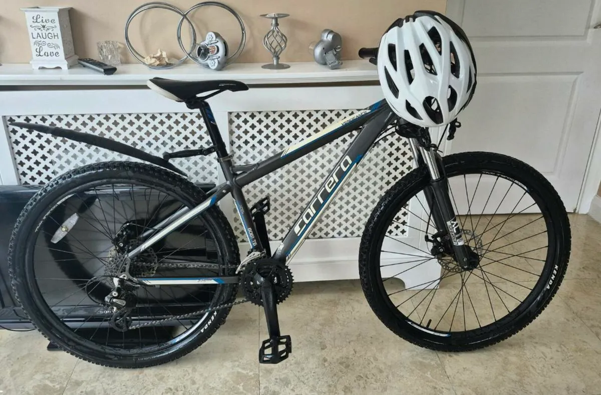 Adults carrera vengeance limited edition bike 18" - Image 1