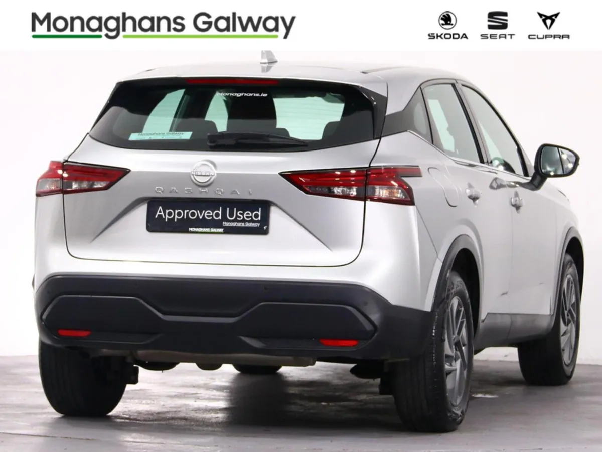 Nissan Qashqai 1.3 HYBRID SV - Image 4
