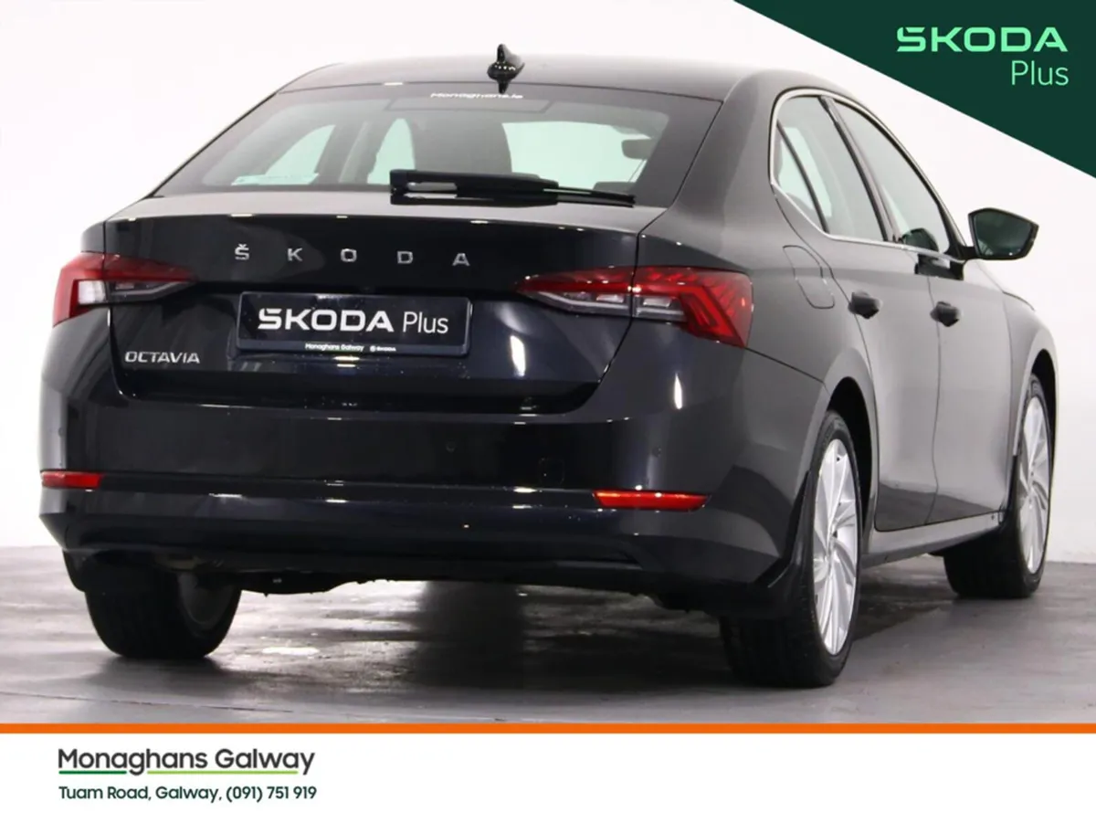 Skoda Octavia STYLE 2.0 TDI 115HP DSG 5 5DR AUTO - Image 3