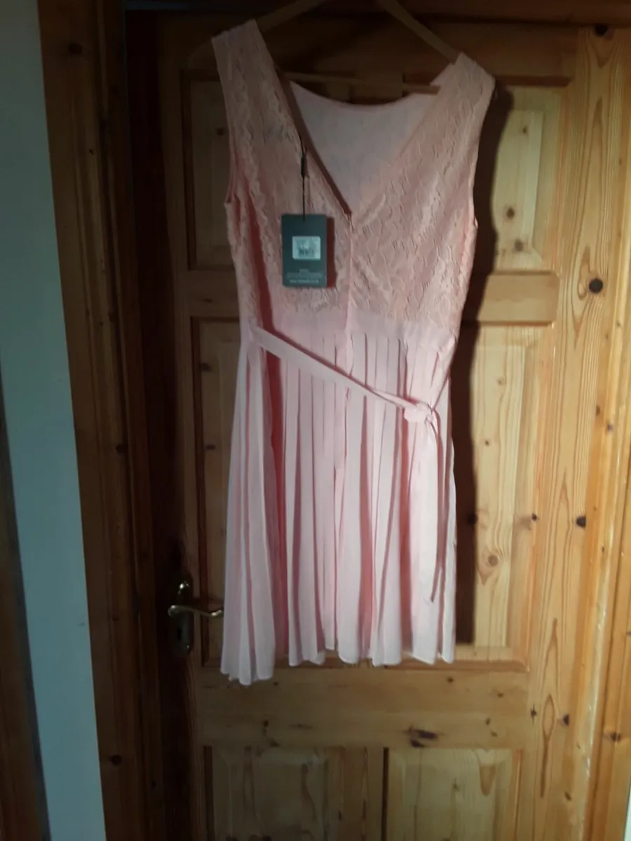 Brand new beach coloured dress - Image 2