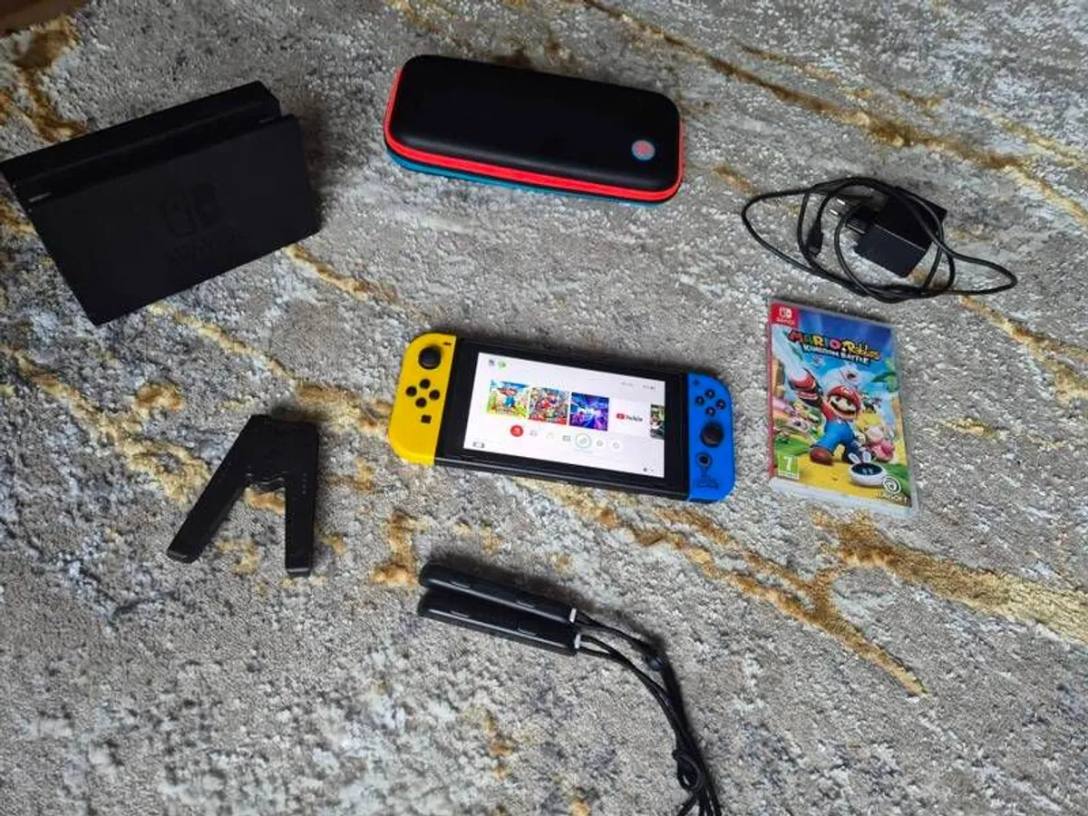 Nintendo Switch & Limited edition Fortnite Joycons - Image 1