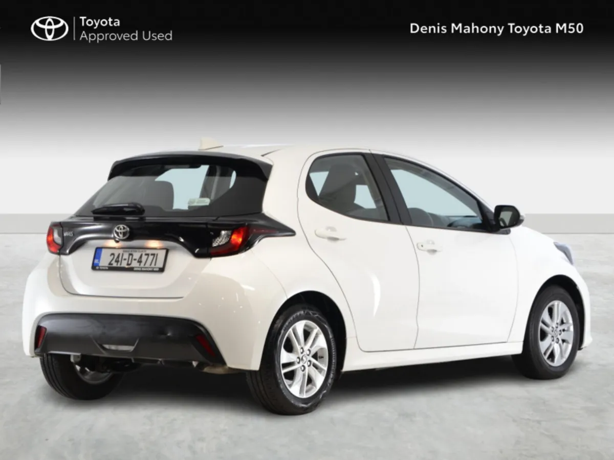 Toyota Yaris Luna - Image 2