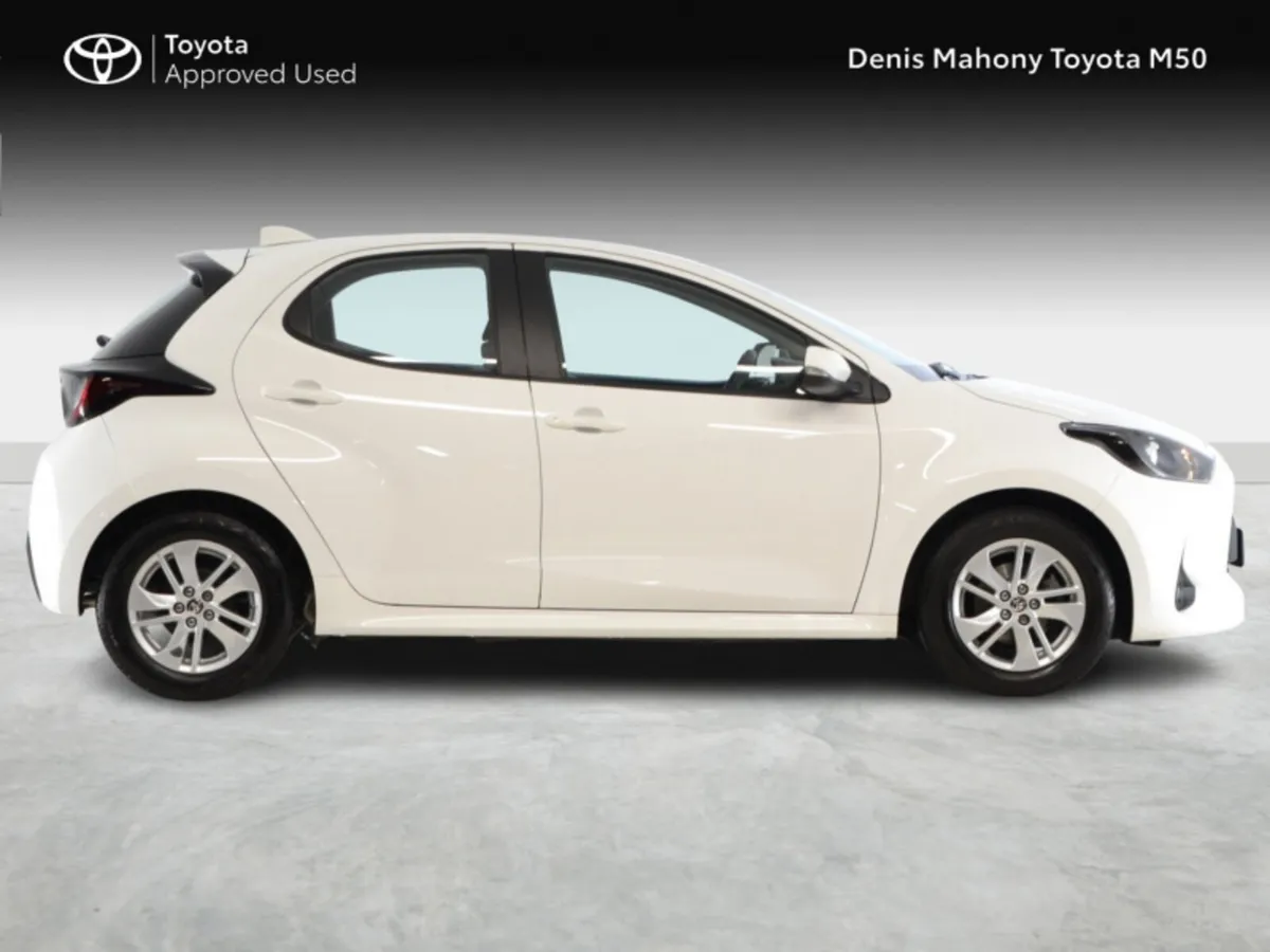 Toyota Yaris Luna - Image 3