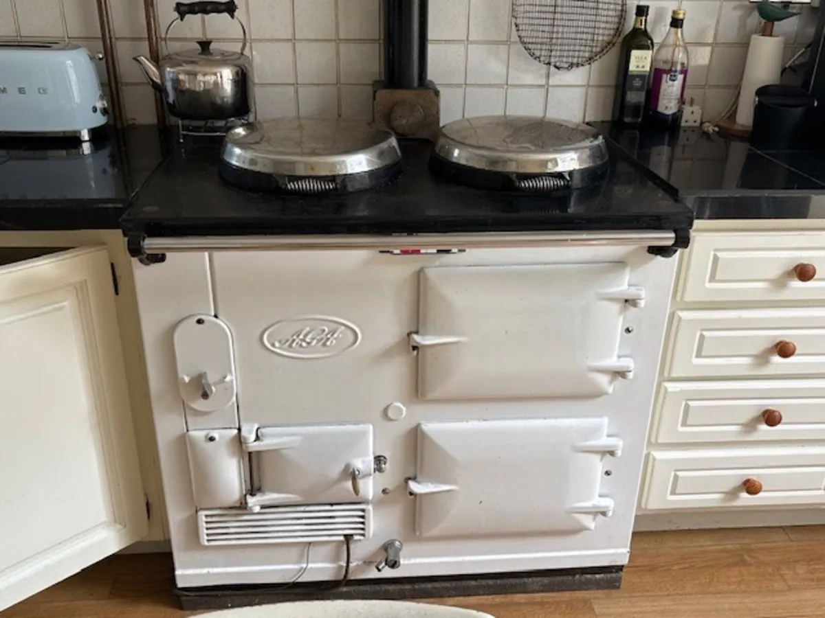 Aga - Image 1
