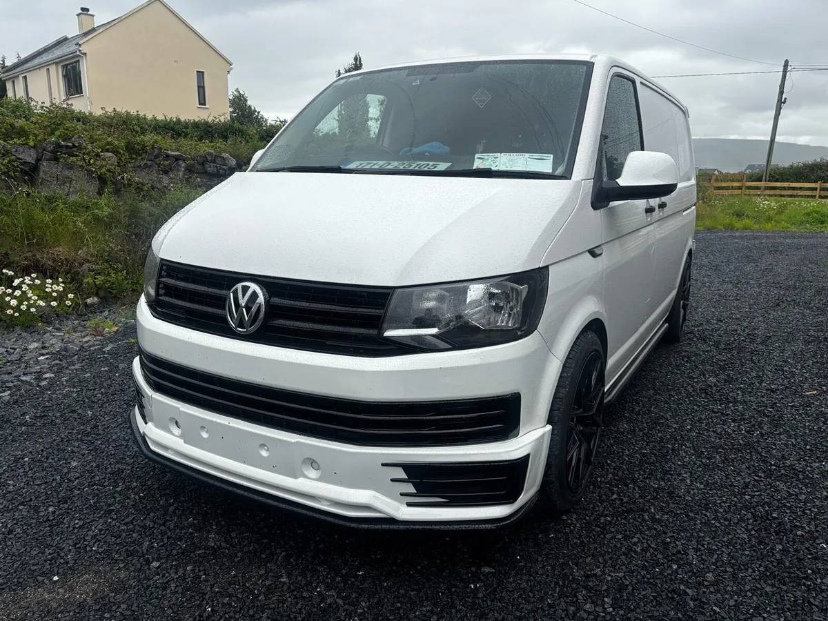 Volkswagen Transporter sportline - Image 2