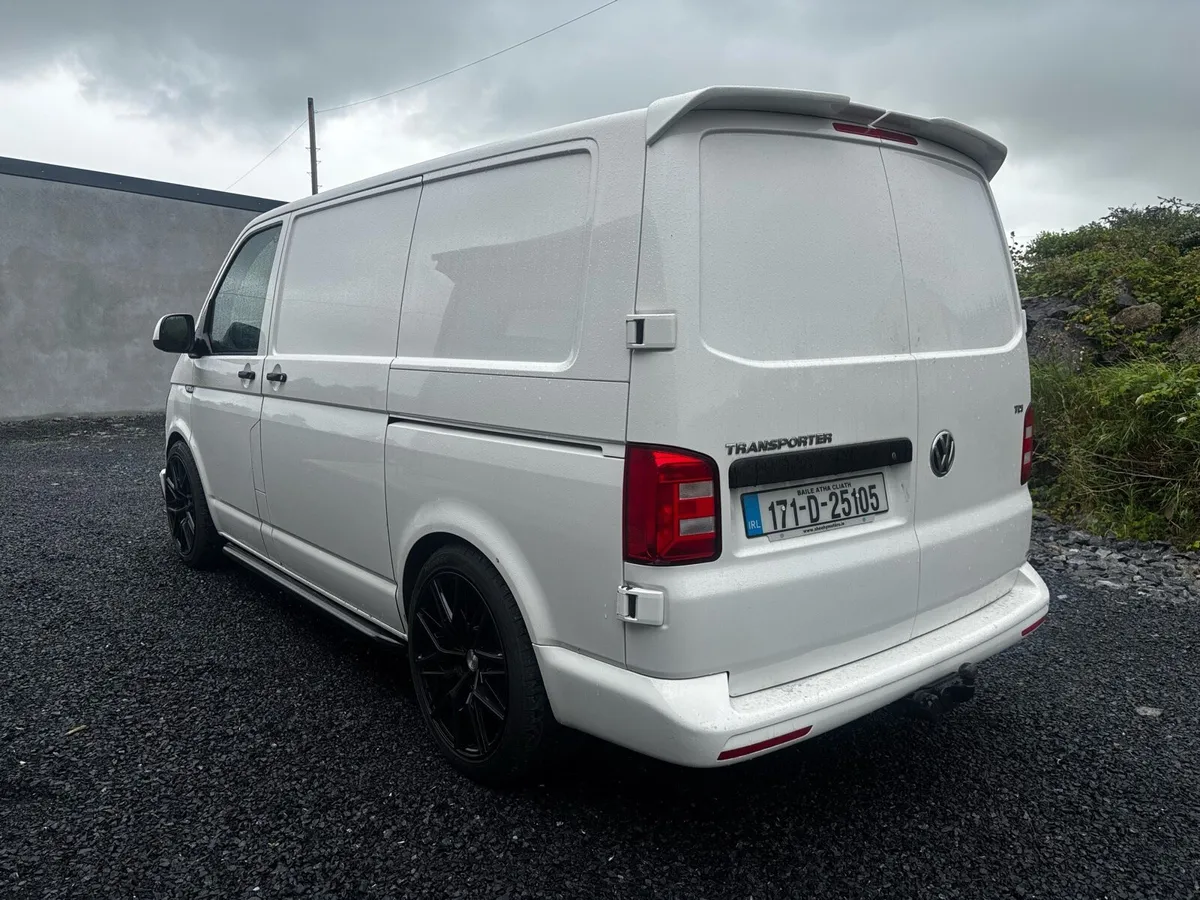 Volkswagen Transporter sportline - Image 3