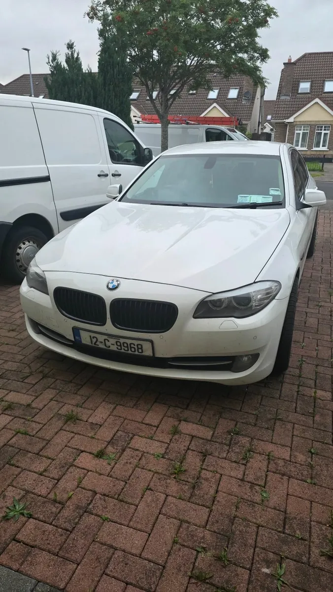 BMW 5-Series 2012 - Image 3